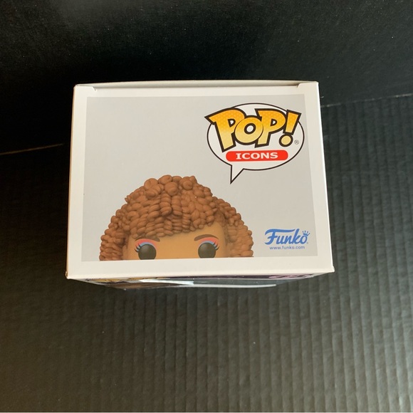 Whitney Houston Funko POP! Icons Collectible Vinyl Figure #73 Singer Actress New - Picture 2 of 12